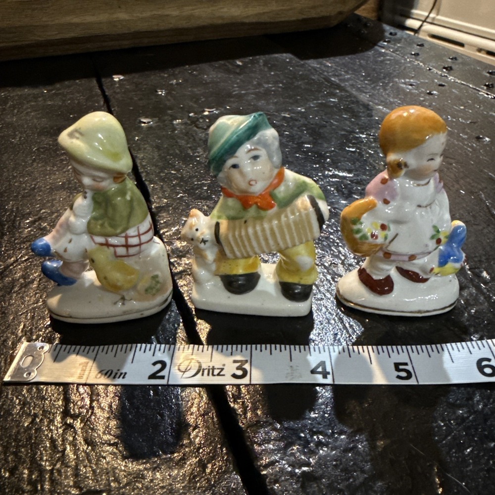 Vtg Occupied Japan Figurines Hand Painted Set of 3 Porcelain Trinkets Mini Small